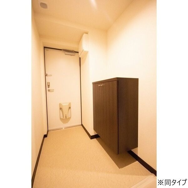 フロイデ【玄関】