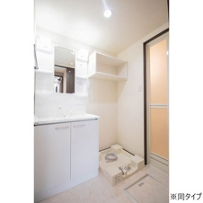 フロイデ【洗面所】