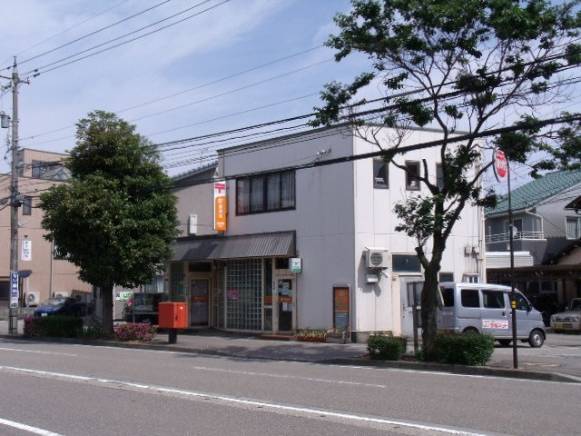 プラドールアカサカ【周辺】金沢笠舞郵便局まで1600m