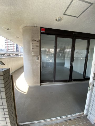 ドムール長居【共有部分】共用廊下です