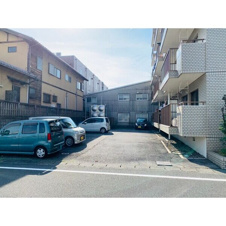 藤塚ハイツ【駐車場】