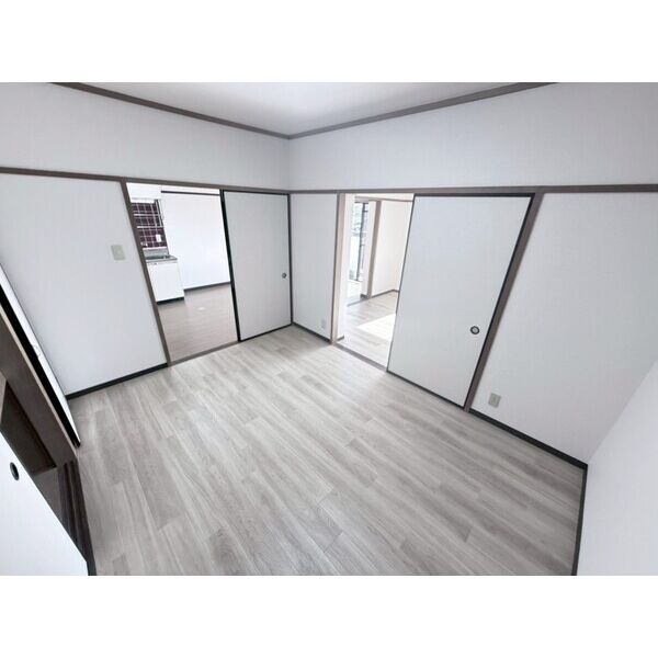 藤塚ハイツ【洋室】