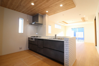 ブルーミングガーデン春日井市美濃町２丁目【キッチン】