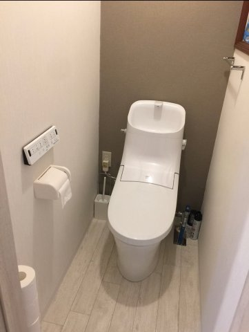 奥沢3丁目戸建【トイレ】2017年リフォーム時の写真
