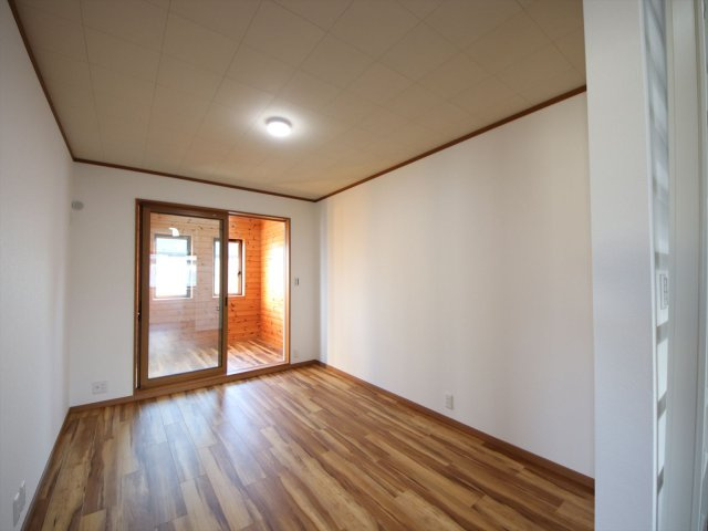 八王子市中野山王1丁目3-14 中古【仲介手数料無料】【洋室】