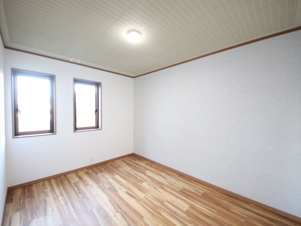 八王子市中野山王1丁目3-14 中古【仲介手数料無料】【洋室】