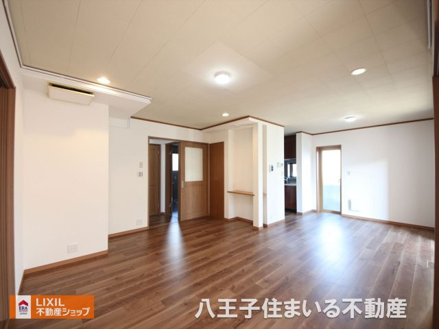 八王子市中野山王1丁目3-14 中古【仲介手数料無料】【居間・リビング】