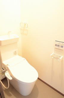 ペーパーホルダー、タオルホルダー付き♪