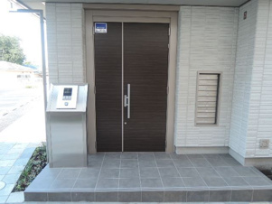 ラディーチェD【エントランス】