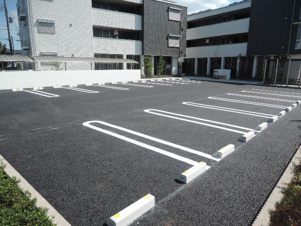 ラディーチェD【駐車場】