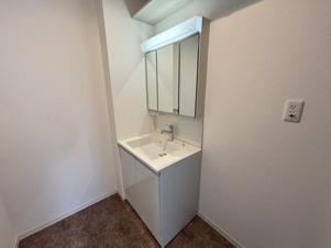 ラディーチェD【独立洗面台】