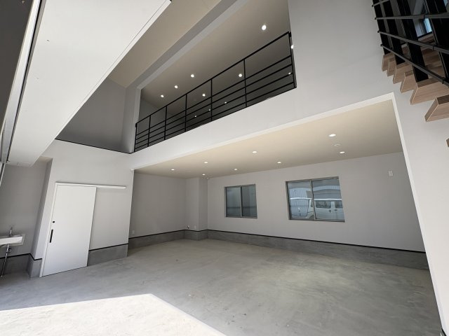 Hongo Base（ホンゴウ・ベース）【内装】