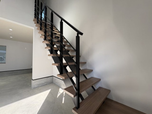 Hongo Base（ホンゴウ・ベース）【内装】