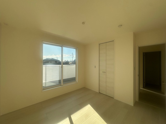 稲沢市平和町法立北瀬古第２【洋室】