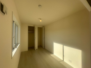 稲沢市平和町法立北瀬古第２【洋室】