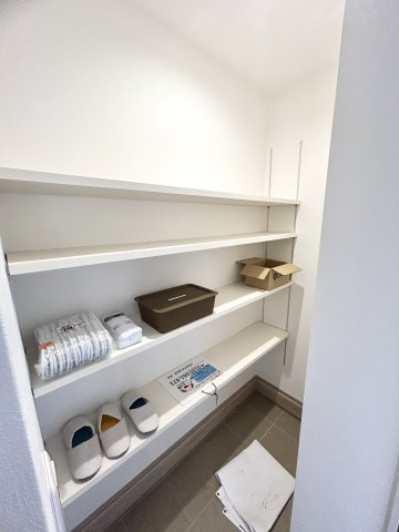 FelidiaGarden清須市須ヶ口 全1区画 1号棟【収納】