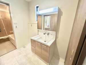 FelidiaGarden清須市須ヶ口 全1区画 1号棟【独立洗面台】