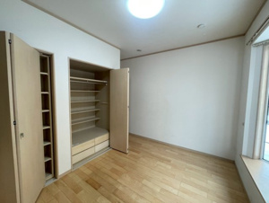 盛岡市北松園４丁目の中古一戸建【洋室】