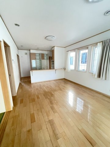 盛岡市北松園４丁目の中古一戸建【居間・リビング】