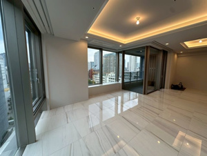 三田ガーデンヒルズ【居間・リビング】