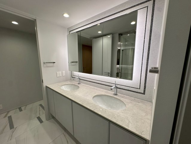 三田ガーデンヒルズ【洗面所】