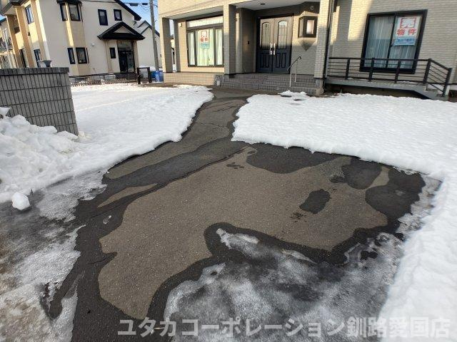 文苑4丁目41-2、3売家【駐車場】青空2台+車庫1台可能★