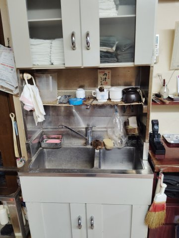 貸店舗 プリンス理容店【内装】