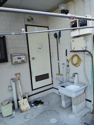 貸店舗 プリンス理容店【共有部分】