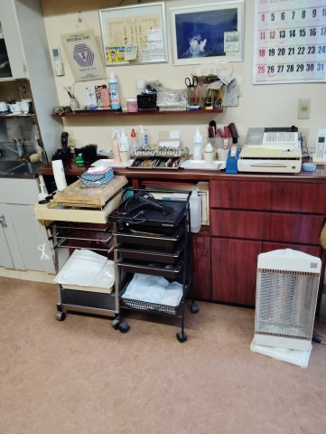 貸店舗 プリンス理容店【内装】