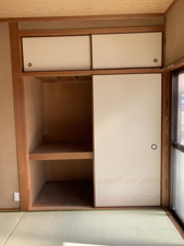 吉野貸家【収納】もちろん！！押し入れもありますよ！
＊現入居者様の入居前に撮影したものです