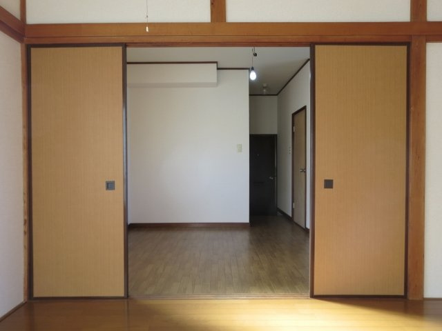 横山荘【洋室】