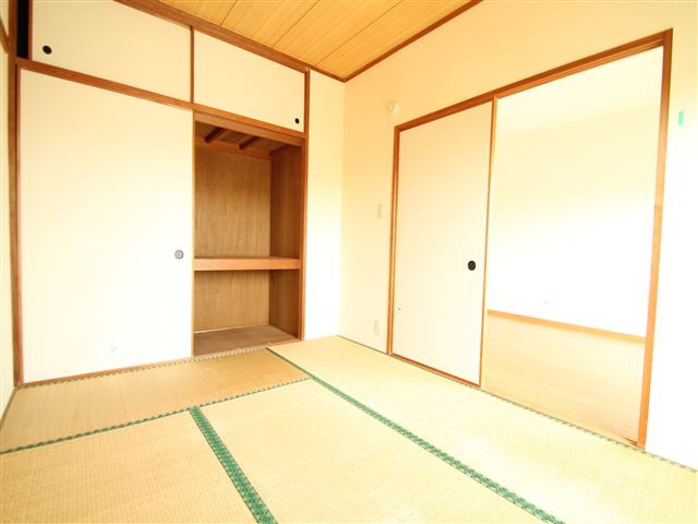 同タイプ別部屋です。内装異なる場合があります。