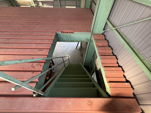 中奈良倉庫【内装】