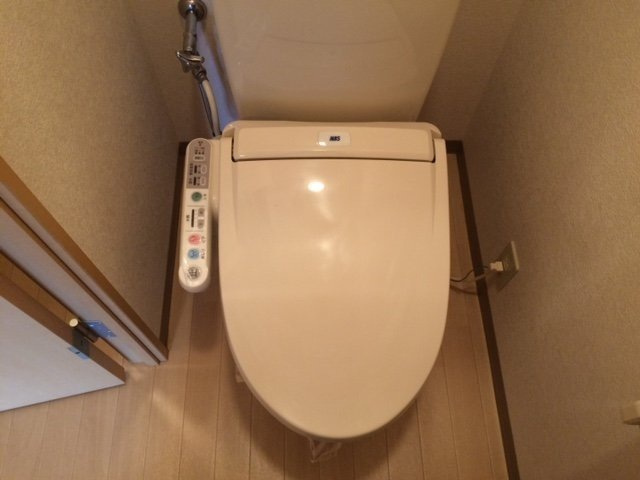 シャワー付トイレ