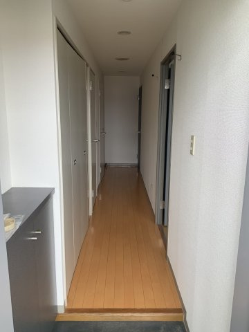 アークシティ築地第二【玄関】