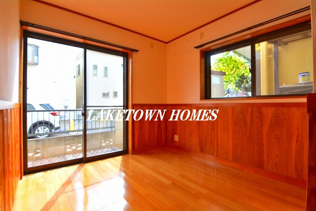 ウッディーパレス【その他】５帖の洋室です。