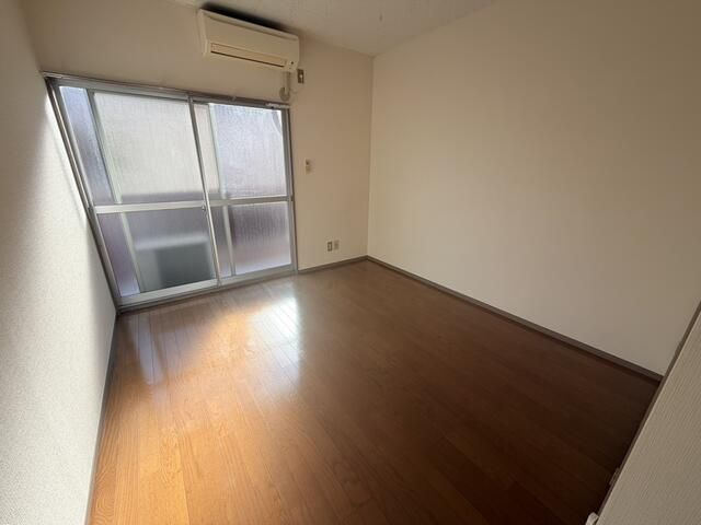 レークハウス【内装】