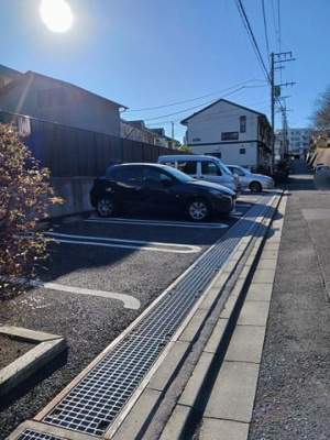 駐車スペースもあります