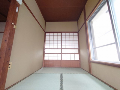 和室があれば、来客や子供用のスペースとして活躍します