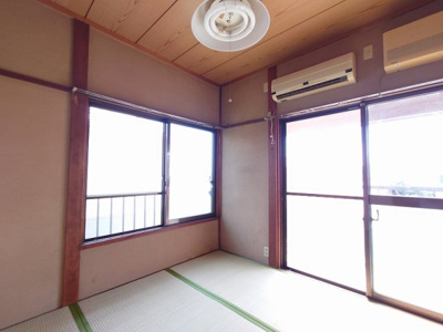 和室があれば、来客や子供用のスペースとして活躍します