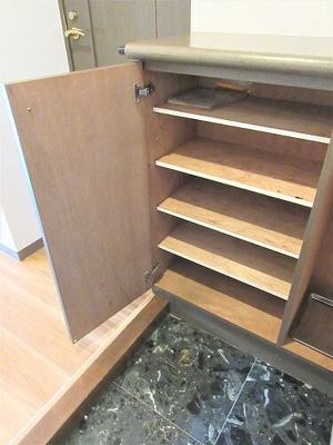 下足入　玄関　前回募集時／2024年7月の写真