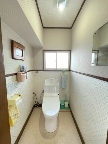 盛岡市東松園１丁目の中古一戸建【トイレ】