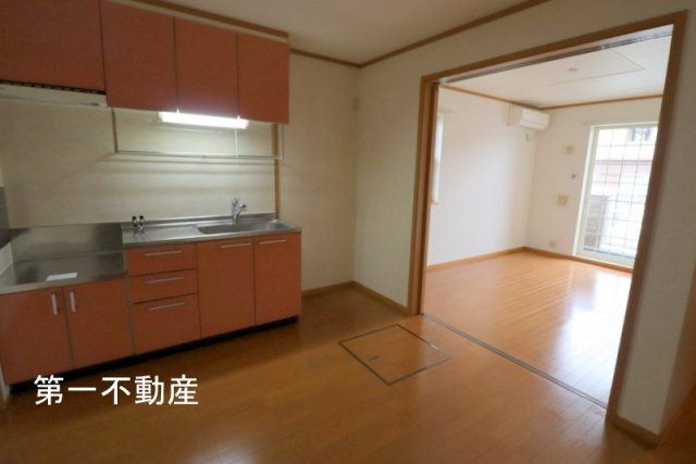 エレガンシア【居間・リビング】