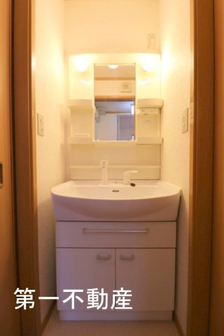 エレガンシア【洗面所】洗髪洗面化粧台