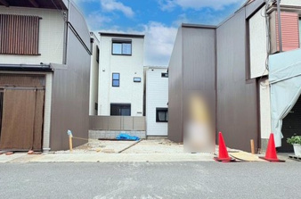 右京区太秦安井藤ノ木町【前面道路含む現地写真】《現況》