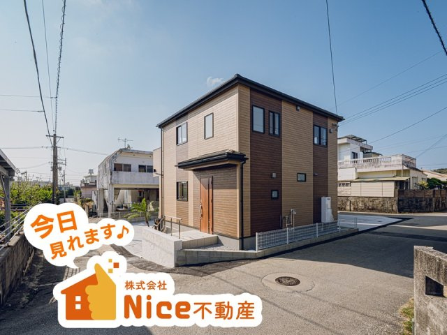 うるま市与那城　2号棟の画像