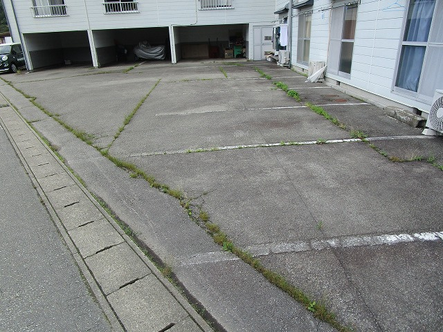 高山市一之宮町のアパート
