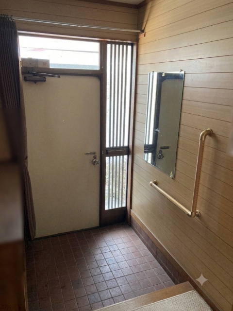 芽室町西５条８丁目【玄関】