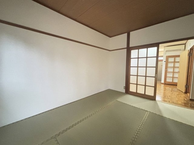 趣のある和室です