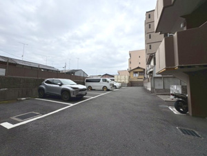 グラン・コート千本一条【駐車場】空き状況は要確認